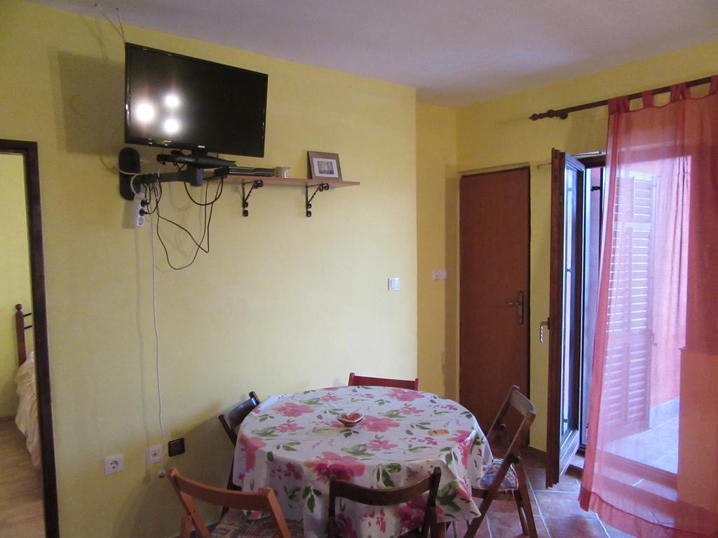 Apartments Leon Ражанац Экстерьер фото