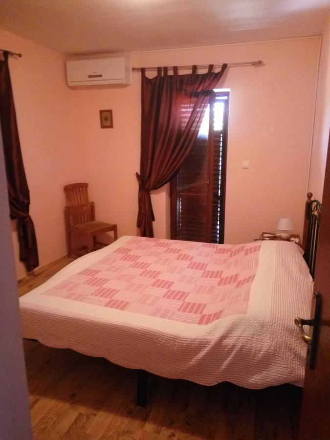 Apartments Leon Ражанац Экстерьер фото
